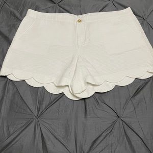 NWT Lilly Pulitzer Buttercup Shorts - 16